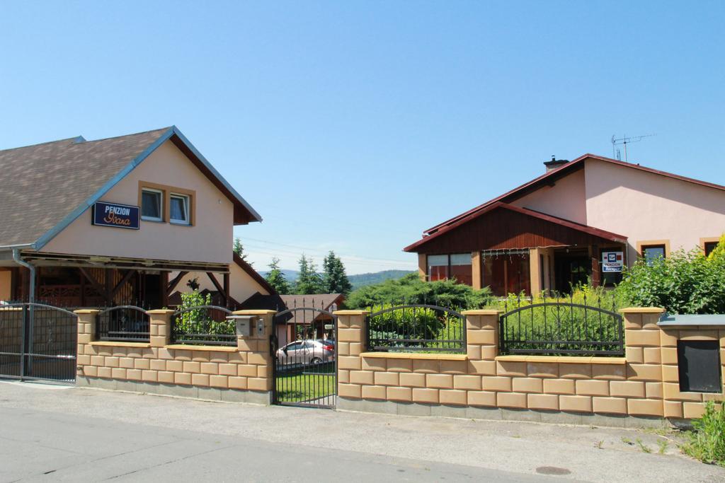 Valašské Meziříčí Penzion Ivana מראה חיצוני תמונה